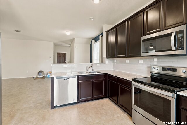10375 Dunlap Property Photo 8