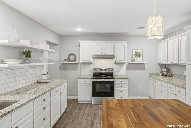 330 Yucca Dr Property Photo 4