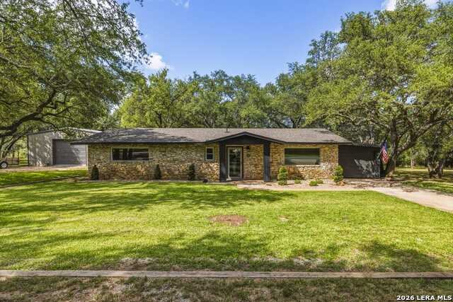 330 Yucca Dr Property Photo 15