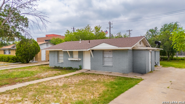 2344 Stanley Property Photo 3
