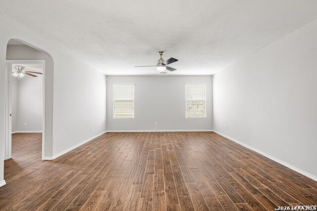 25252 Cambridge Wl Property Photo 6
