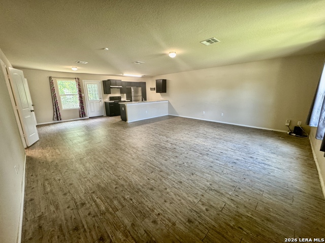 6427 Hazel Valley St Property Photo 4