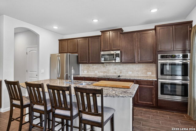 520 Saddle House Property Photo 9