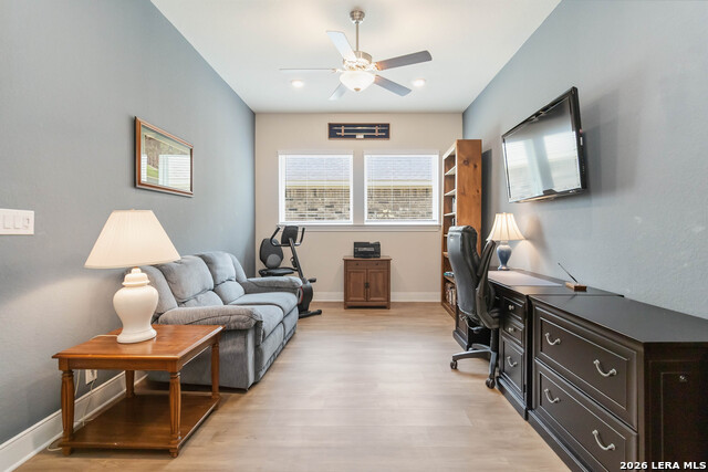 22823 Grande Vista Property Photo 14