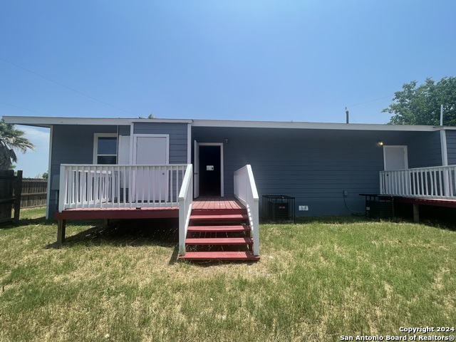 11221 Martinez Pass Property Photo 1