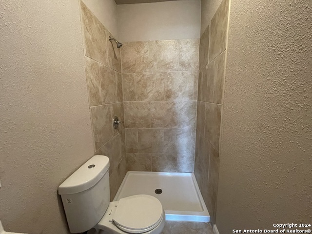11221 Martinez Pass Property Photo 4