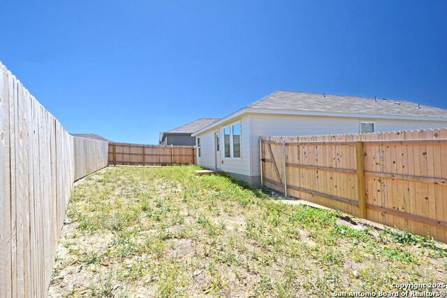 1517 Hummock Steep Property Photo 20