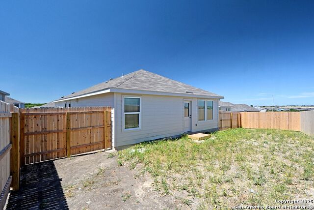 1517 Hummock Steep Property Photo 21