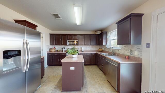 147 Woodstone Loop Property Photo 21