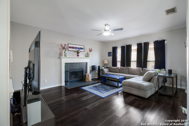 9623 Summer Vail Property Photo 6