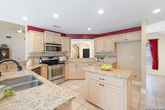 26307 Dancing Bear Property Photo 9
