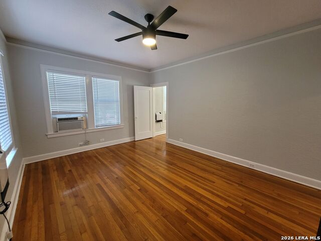 703 W French Pl Property Photo 2