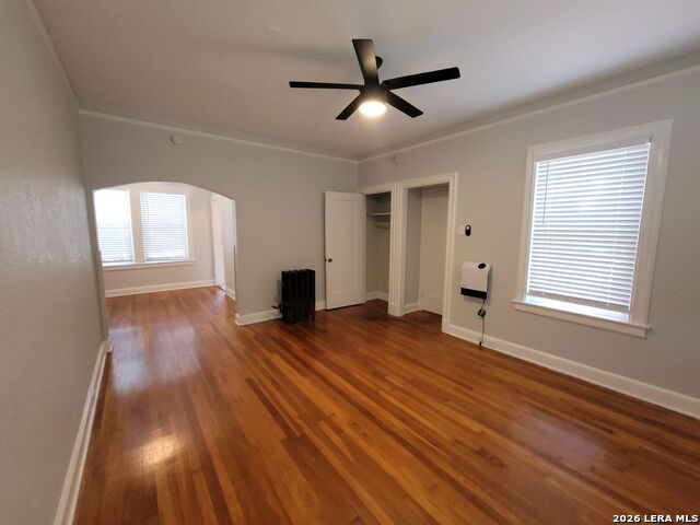 703 W French Pl Property Photo 4