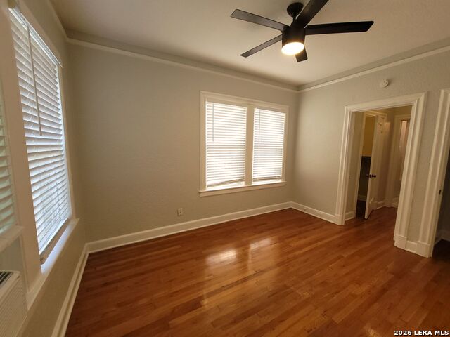 703 W French Pl Property Photo 5