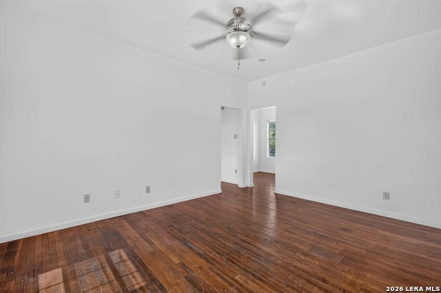 902 W Craig Property Photo 10
