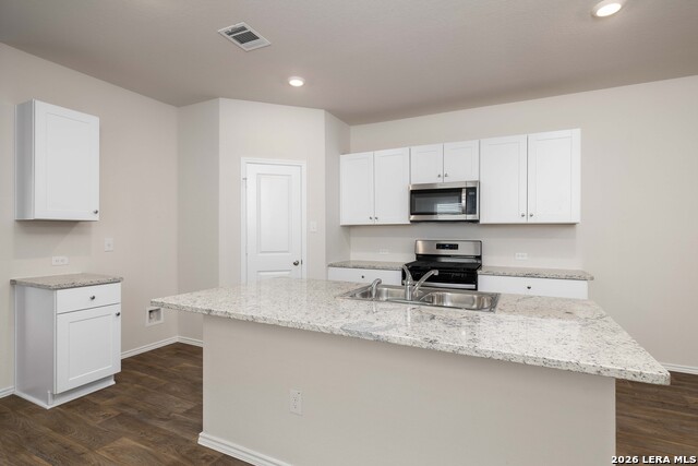 2881 Brogan Crk Property Photo 5