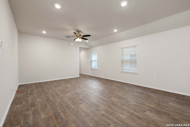 2881 Brogan Crk Property Photo 9