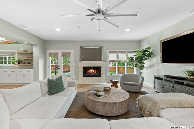 524 Garraty Rd Property Photo 37