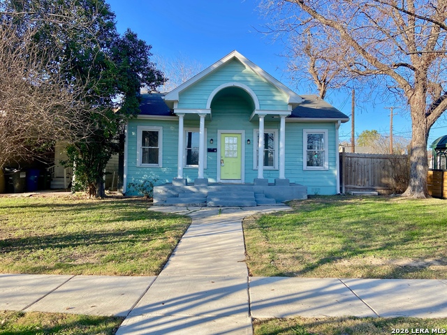 1047 E Highland Blvd Property Photo 2