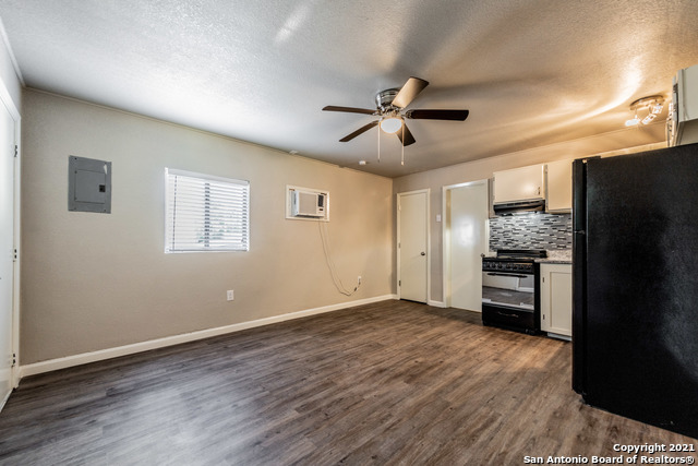 122 Roundtree Ln Property Photo 10