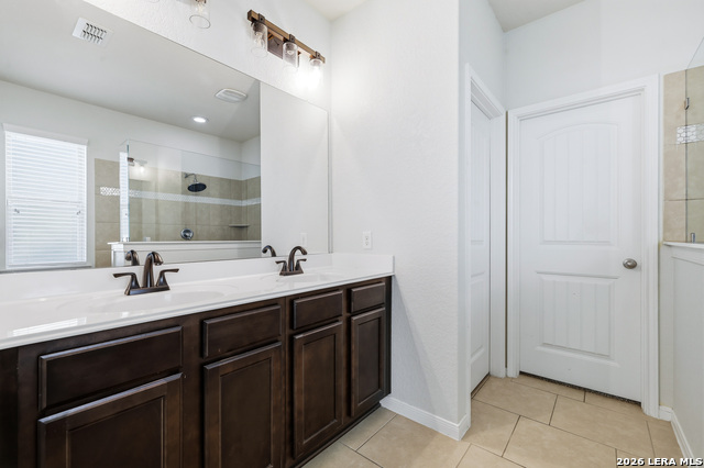 10707 Gentle Fox Bay Property Photo 12