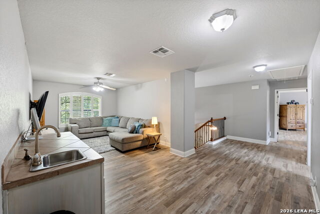 240 Steeplebrook Property Photo 28