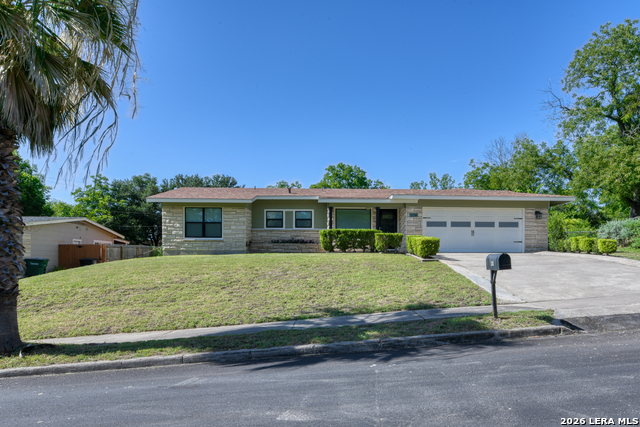 134 Longridge Dr Property Photo 1