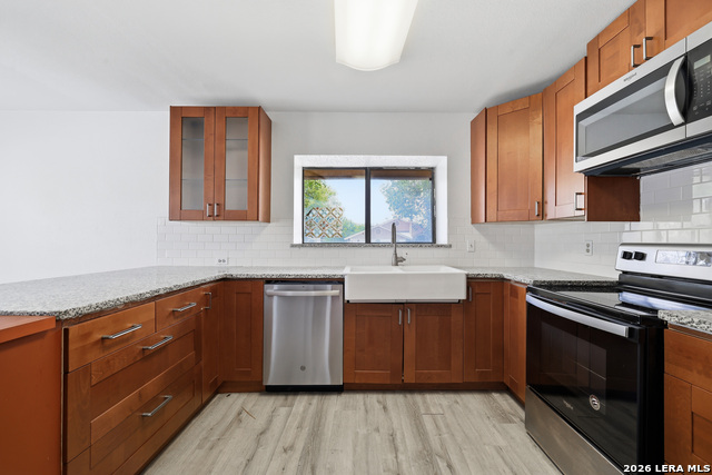 7107 Grassy Trl Property Photo 11