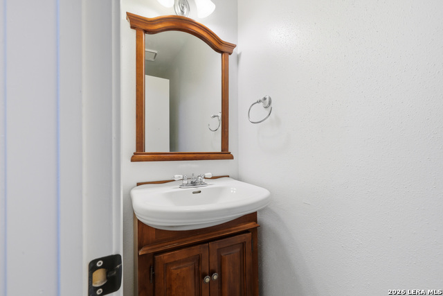 7107 Grassy Trl Property Photo 15