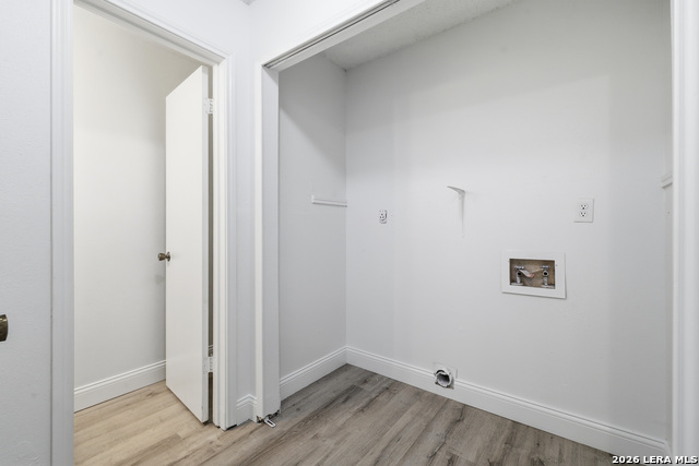 7107 Grassy Trl Property Photo 26