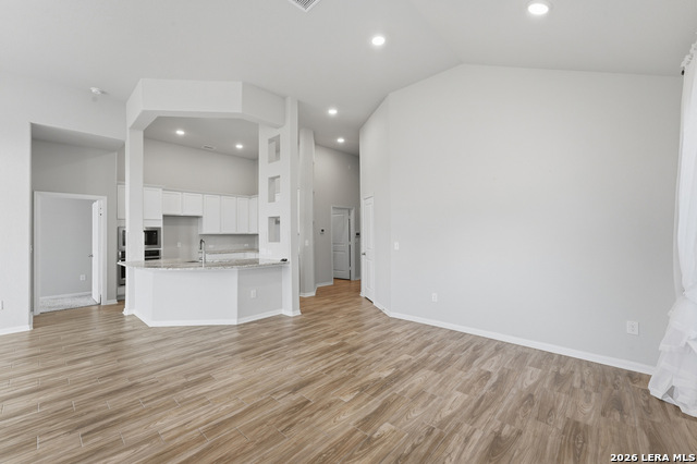 369 Durian Loop Property Photo 10