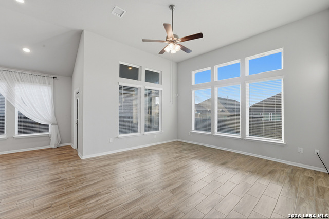 369 Durian Loop Property Photo 15