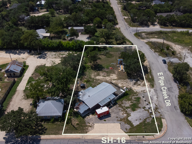 9702 State Highway 16 Property Photo 3