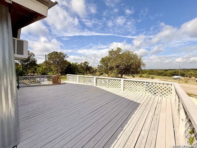 9702 State Highway 16 Property Photo 19
