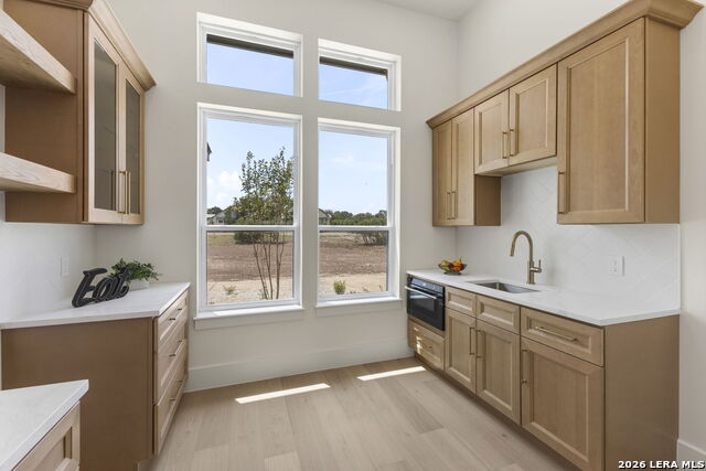 337 Highland Mdws Property Photo 19