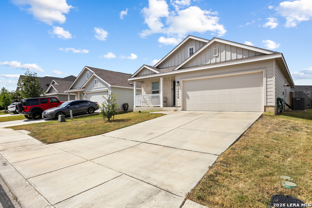 13726 Locklear Way Property Photo 2