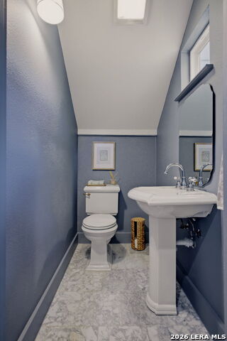 301 Ogden Ln Property Photo 61