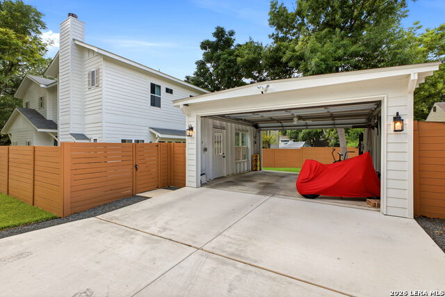 301 Ogden Ln Property Photo 78