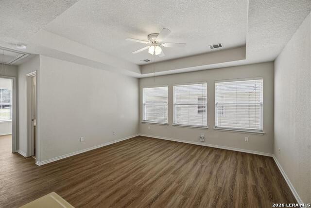 14527 Triple Crown Ln Property Photo 24