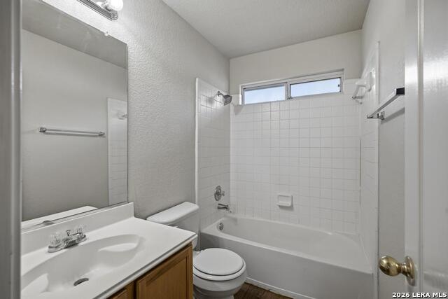 14527 Triple Crown Ln Property Photo 28