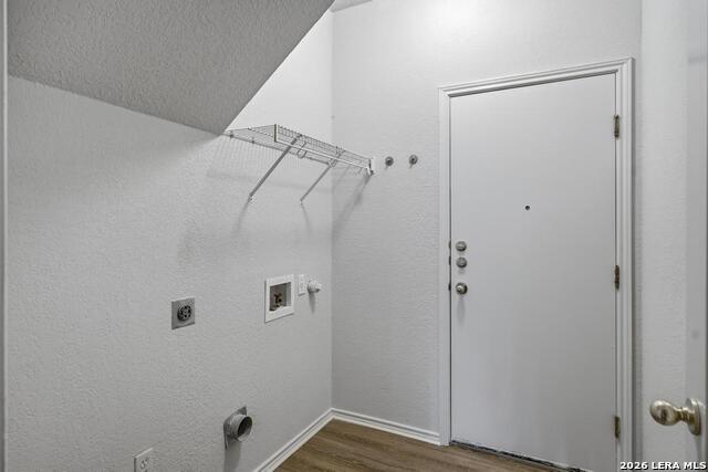 14527 Triple Crown Ln Property Photo 30