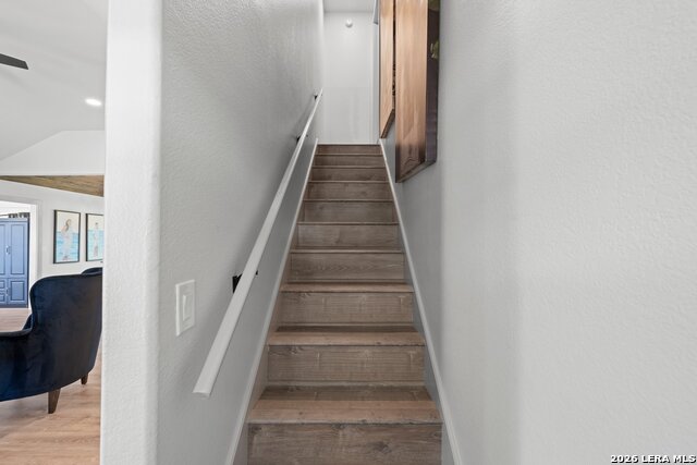 411 Emerald Loop Property Photo 16