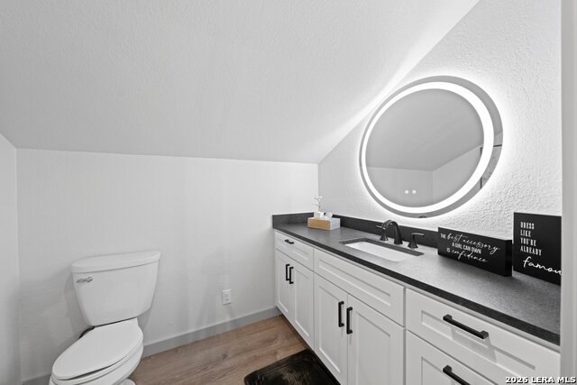 411 Emerald Loop Property Photo 18