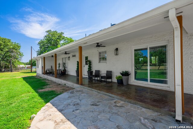 411 Emerald Loop Property Photo 34