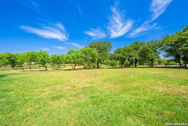 411 Emerald Loop Property Photo 36