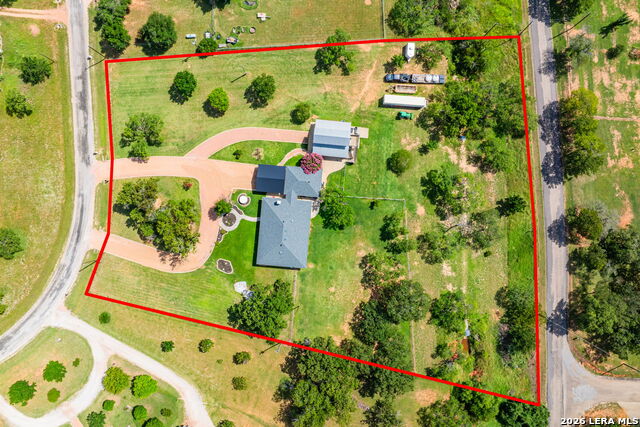 411 Emerald Loop Property Photo 37