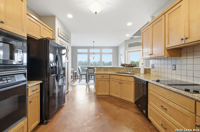 301 Mountain Spring Property Photo 13