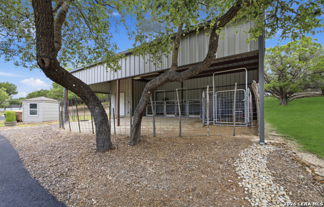 301 Mountain Spring Property Photo 36
