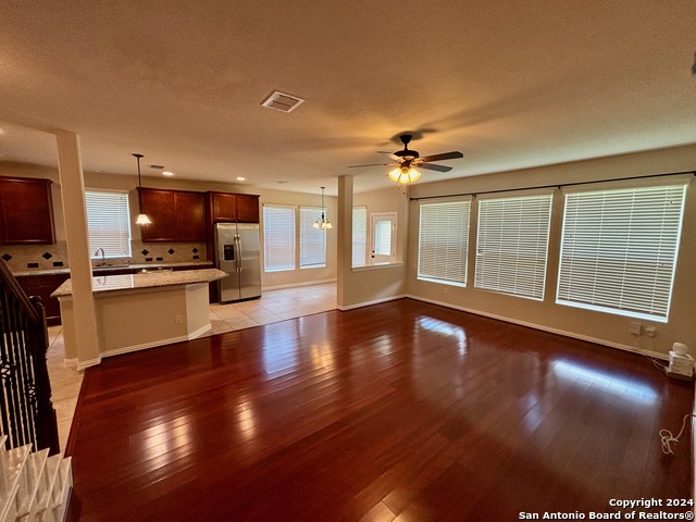 2114 Baltic Stream Property Photo 14