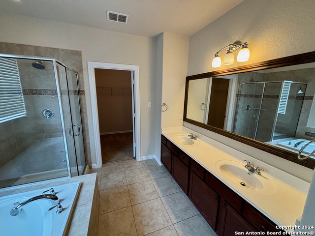2114 Baltic Stream Property Photo 24